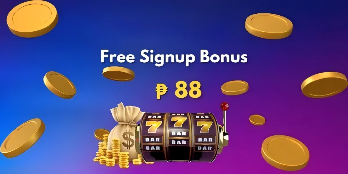 Top 777 Casino promotional banner artwork with casino game characters